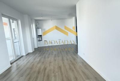 Apartament cu 3 camere decomandat în Aradului