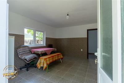 1.200mp teren si casa cu gradina inflorata, aproape de Targu Secuiesc: Belani - 17