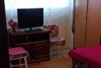 Apartament 3 camere decomandat etaj 6 Drumul Taberei - 1