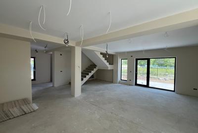 Vila in apropiere Mega Image Moara - 17