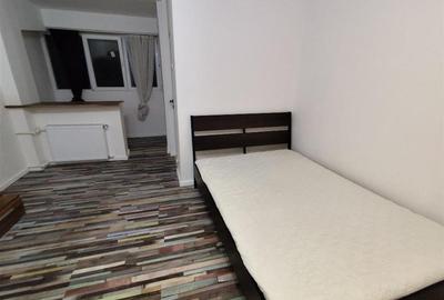 Garsoniera, Dristor - 1