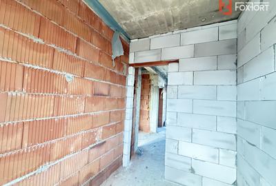 Duplex cu 5 camere de vanzare in localitatea Sacalaz, zona Centrala - 17