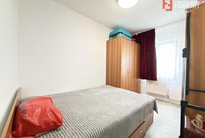Apartament cu 3 camere, la etajul 1, de vanzare in zona Lipovei - 8
