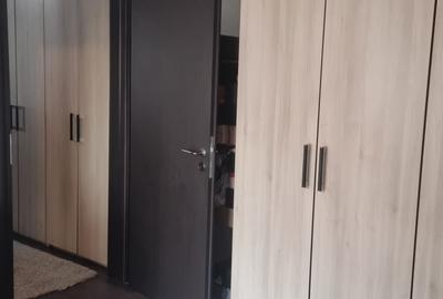 Apartament 3 camere de vânzare - zonă centrală, mobilat și utilat. - 6