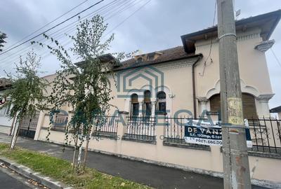 Proprietate unica de vanzare central + 1215mp teren - 23