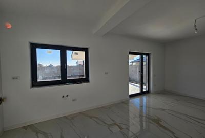 Duplex nou, P+E, 1 apartament la cheie, 1 la alb, Moșnița Veche, comision 0% - 9
