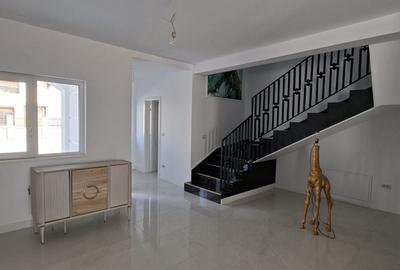 Duplex spatios cu garaj si pereti dublii - 6