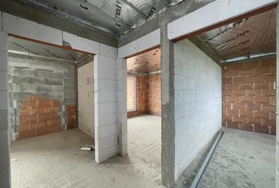 CASA LA ROȘU 220 MP | ZONA RETRASA CU VEDERE PANORAMICA| MARGINEA - 6