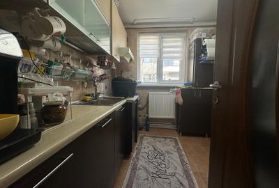 3 Camere decomandate | Bacau, Str. Martir Horia - 8