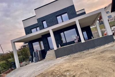 Casa nou construita 2025 de vanzare, proprietate premium, utilata/mobilata - 1
