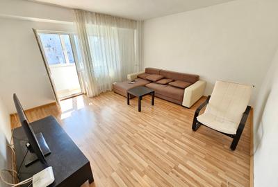 Apartament cu 3 camere decomandat, mobilat în Timpuri Noi