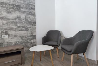 Centrul Istoric - Poarta Schei, garsonieră spațioasă. - 1