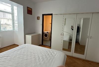 Ultracentral, Sala Palatului - 9
