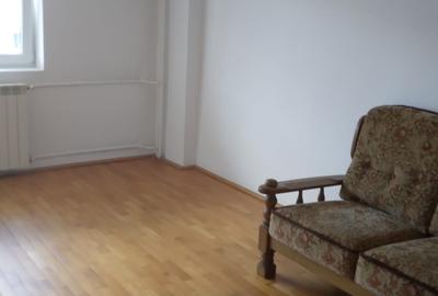 Apartament 3 Camere,Piata Alba Iulia,Decebal,bl.1995,DECOMANDAT,Amenajat,Liber - 6
