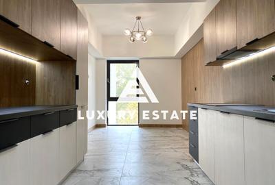 Inchiriere apartament cu 4 camere vedere libera Parc Herastrau - 1