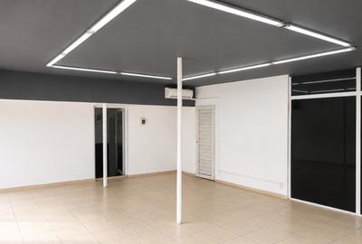 Showroom Stradal, Birou + Depozit | 80 mp | Șos. Colentina - 3