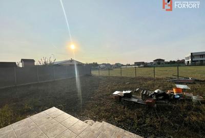 Casa individuala de vanzare cu 4 camere si teren de 532 mp, zona Remetea Mare - 1