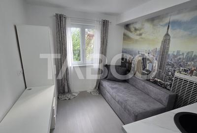 Garsoniera renovata la prima inchiriere etaj intermediar Lupeni - 1