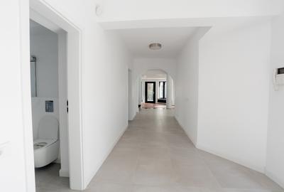 Vilă superbă, renovată integral, pe teren de 1.000 mp, în Pipera - 15