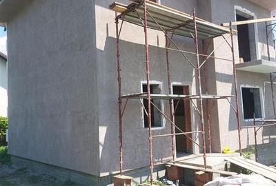 Casă individuală cu 4 camere în Valea Adâncă
