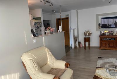 Trocadero - 3 camere - 135.000 euro (COD E6) - 3