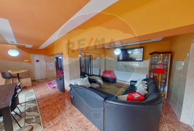 Casă / Vilă cu 16 camere de vânzare în zona Bobâlna - 17
