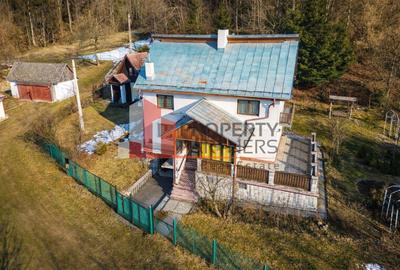 Casă individuală cu 6 camere în Bran