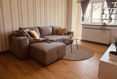 Apartament cu 2 camere decomandat, mobilat în Semicentral