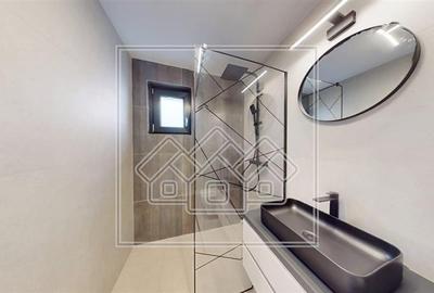Apartament in Sibiu- 115 mp utili- 4 camere, 3 bai- 200mp curte libera - 20