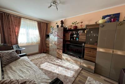 Apartament cu 3 camere decomandat, mobilat în Giroc