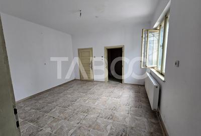 Casa de vanzare teren 412 mp garaj Terezian Sibiu COMISION 0 - 24