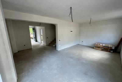 Duplex semifinisat la liziera padurii, 4 camere, 120mp, 240mp teren - 9