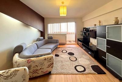Apartament cu 2 camere decomandat în Republicii