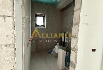 Casa Tip Duplex P+1+M cu 5 camere - 4 bai, 180 MPU, Teren - 190 MP - Comision 0% - 8