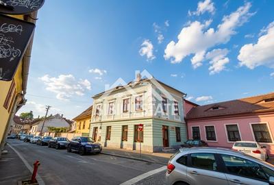 Oportunitate: Cladire de 287 mp în Centrul Istoric al Sibiului - 1