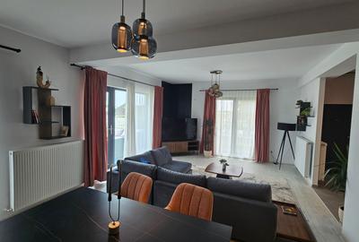 VILE P+M, 5 camere+Teren 300 mp.zona Otopeni, COMPLEX CU PISCINA-COMISION 0% - 9