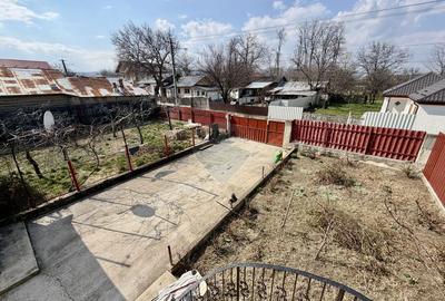 Casă / Vilă cu 4 camere de vânzare - 11