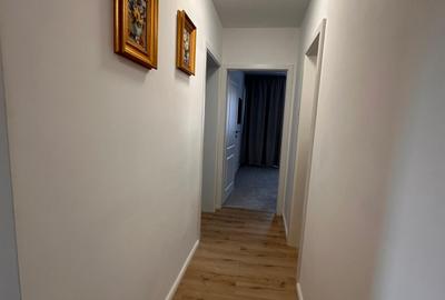 Vanzare apartament 3 camere decomandat, Bd. Timisoara, renovat, centrala proprie - 14