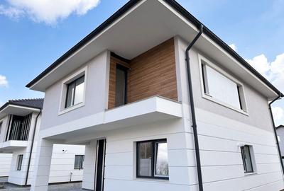 Casă individuală cu 5 camere în Central