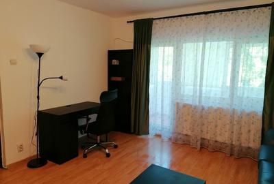 Garsoniera bloc 1990 Orsova, Lujerului, Militari - 3