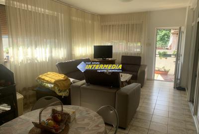 Casa de vanzare 5 camere teren aferent 1410 mp cu toate utilitatile zona Oarda - 5