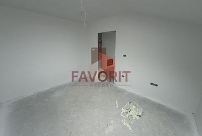 Decomandat. Zona Buziasului. Parcare in curte. - 18