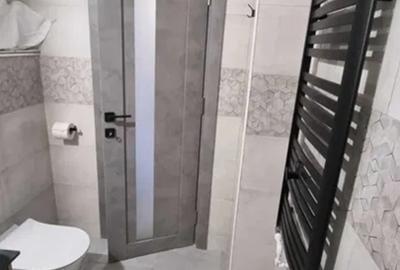 2 Camere Decomandat Renovat zona Nicolina Belvedere - 1