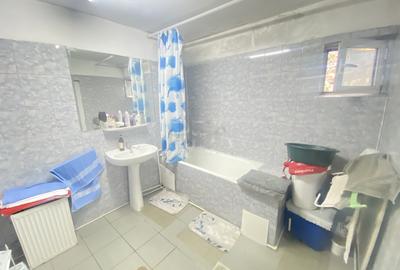 Casa- 4 camere- Sector 5- COMISION 0% - 16