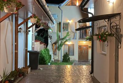 Comision 0% | Proprietate modernă cu două corpuri de clădire - 1