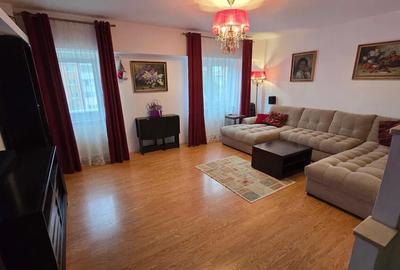 Duplex cu 3 CAMERE - str BABADAG - MOBILAT - 6