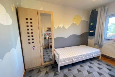 Inchiriez apartament cu 3 camere in zona Spitalului Județean - 16