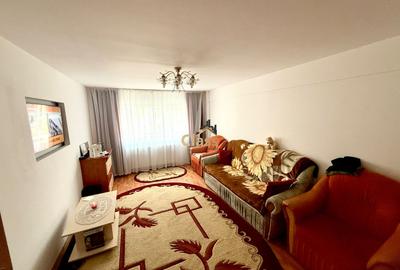 Apartament cu 2 camere decomandat, mobilat în Zorilor