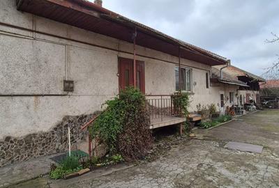 De inchiriat casa pentru servicii sau locuit-str. Gh. Doja - 1