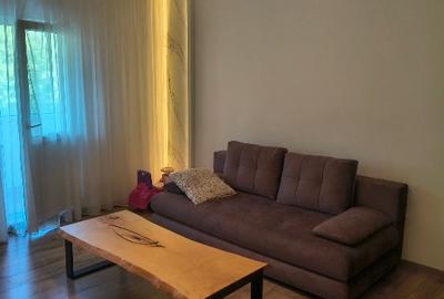 Apartament de închiriat Carpaților 11 - 14